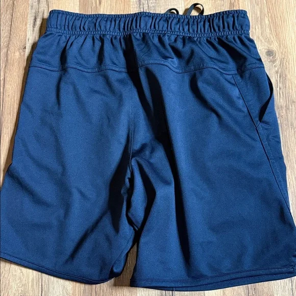 Nike Dri-Fit Shorts - Picture 3 of 3